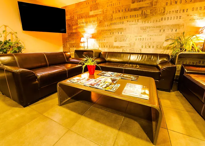 The Originals City, Hotel Les Domes, Perpignan Sud Saleilles